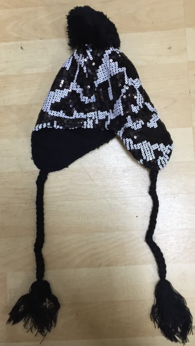 Womens glitter style flashy sparkle fun pom hat black white sequins flashy