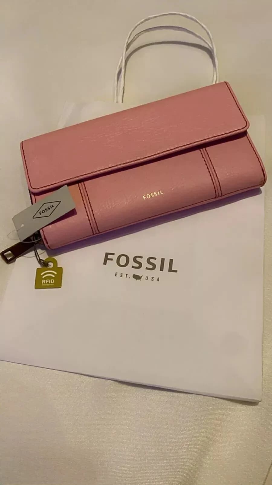 Fossil Women's Jori RFID Flap Clutch Blush Pink Wallet / Bag