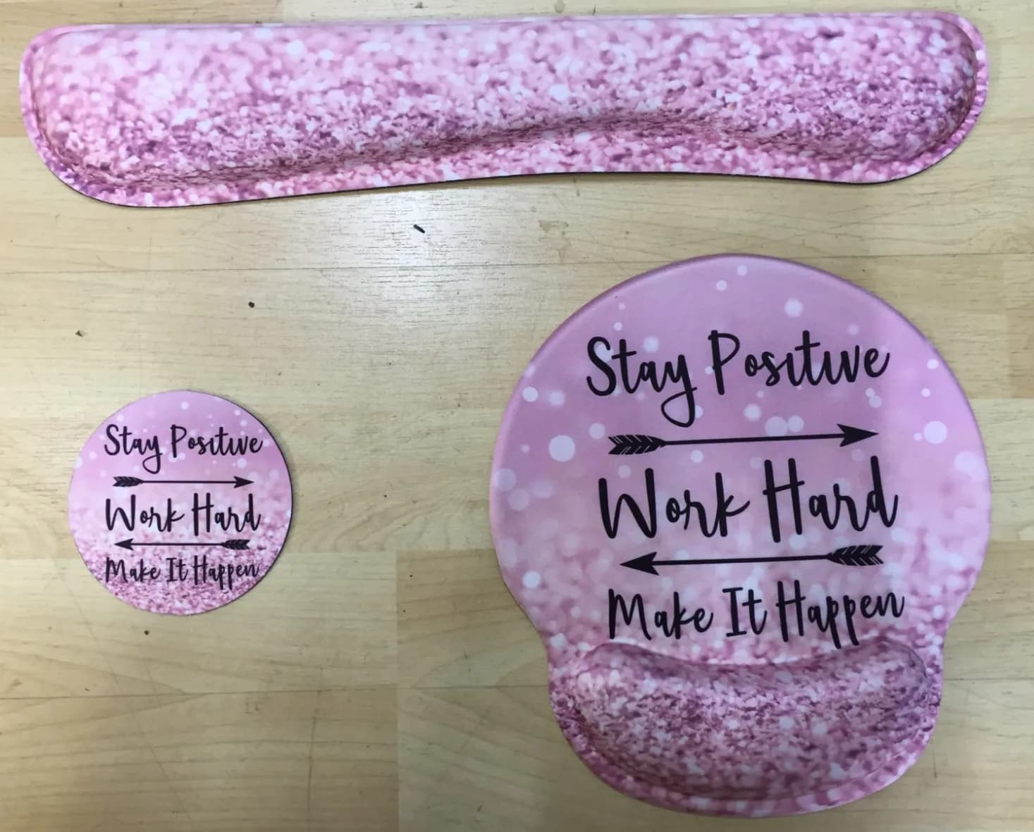 iCasso Ergonomic Mouse Mat Wrist Support Pink Women's Stay Positive