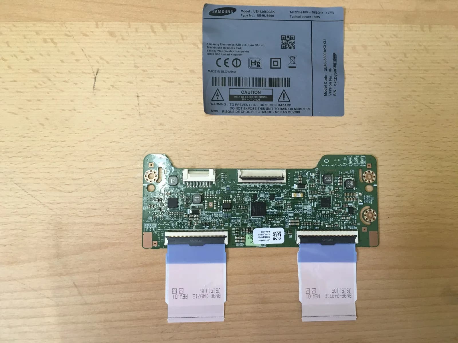 SAMSUNG 48" TV UE48J5600AK T-CON LVDS BOARD