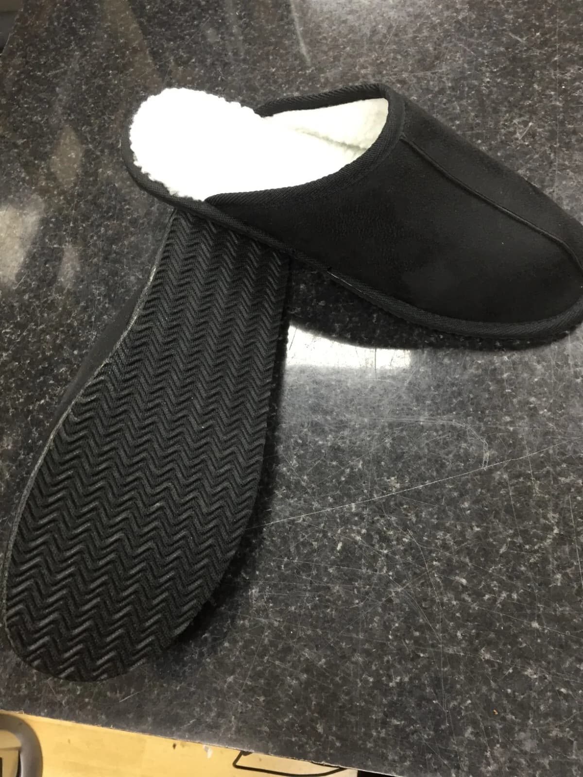 NHL Pittsburgh Penguins Men's Slip On Open Back Slippers uk 7 / 8 Black
