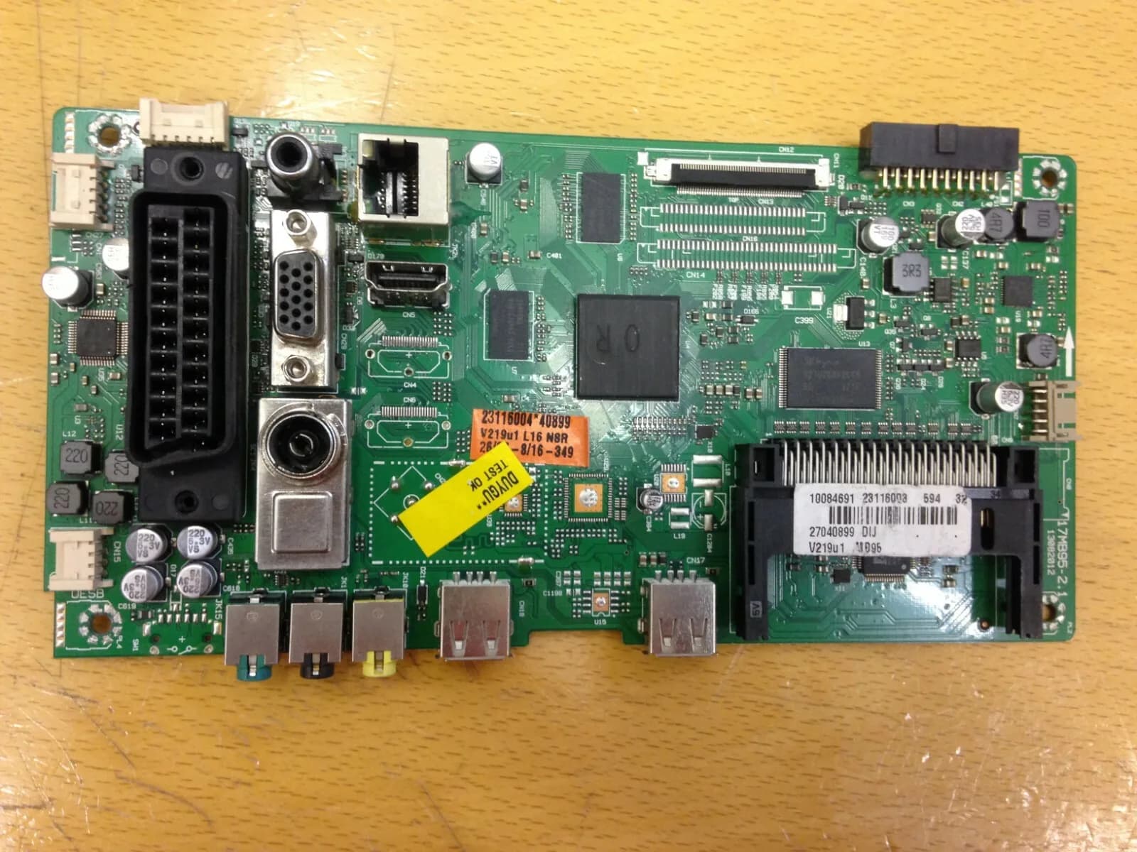 MAIN AV BOARD FOR TOSHIBA 32D1354DB TV