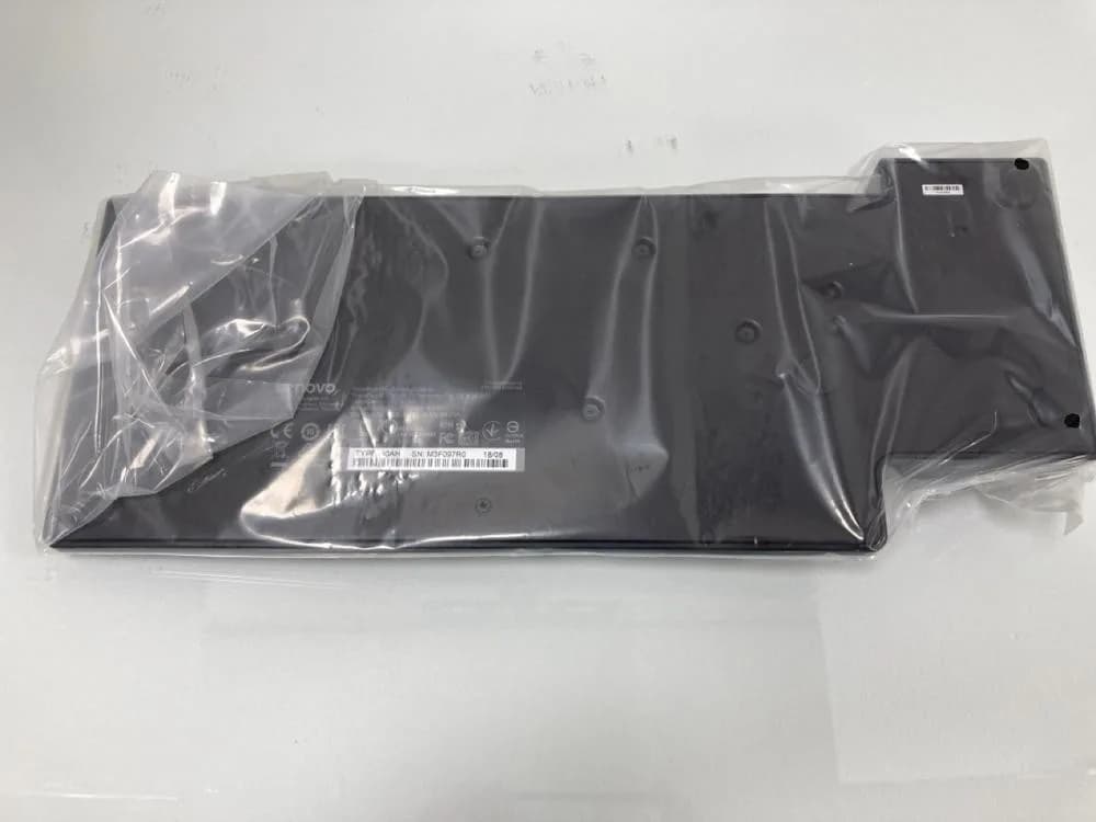 LENOVO THINKPAD PRO 135W DOCKING STATION: MODEL NO 40AH0135UK (WITH BOX & ALL AC