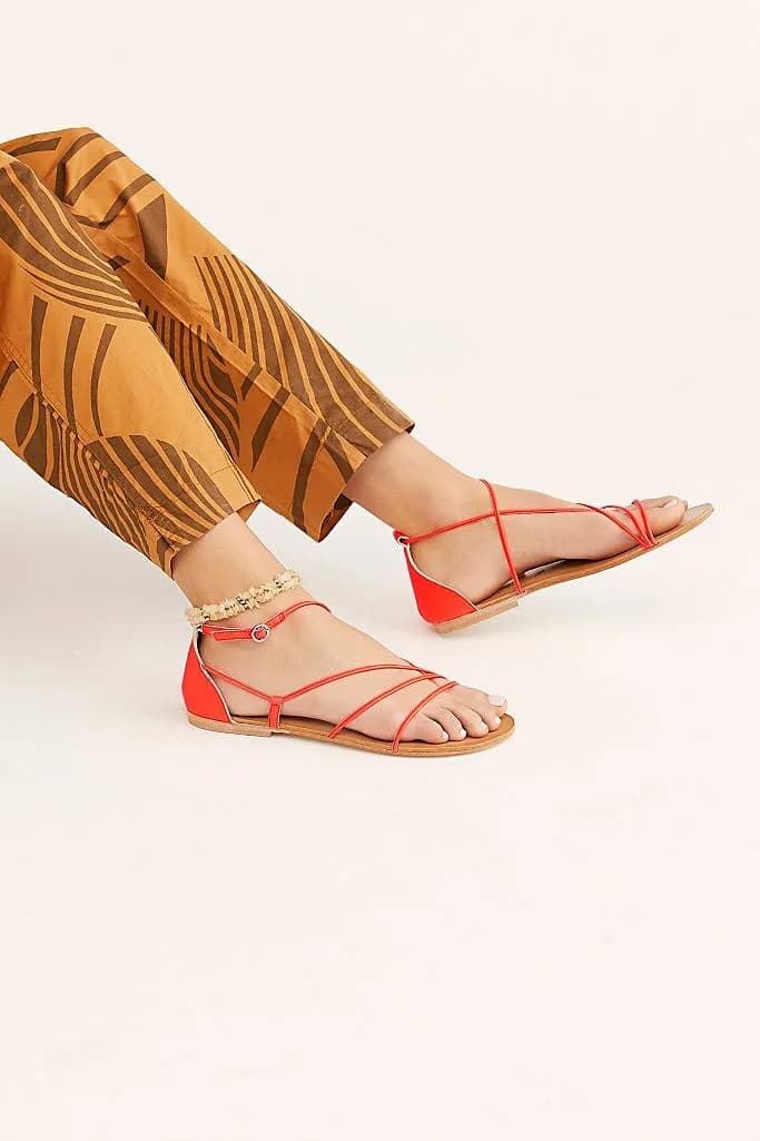 WOMENS FREE PEOPLE VALENCIA STRAPPY SANDAL CORAL FLAT EU 38 UK 5.5
