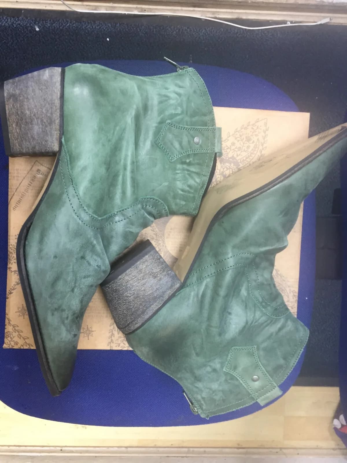 FREE PEOPLE WOMEN'S LEATHER DIXIE STYLE ANKLE BOOTS GREEN 41 RRP $158.00