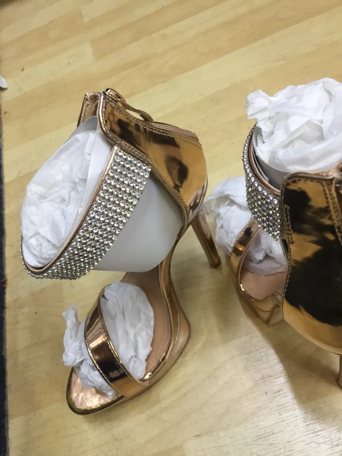 LADIES TRUFFLE COLLECTION CLASSIC ROSE GOLD HEELS BLING WEDDING PARTY SIZE 5