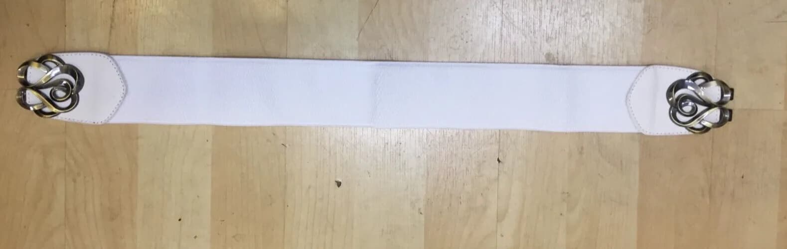 Women's Vintage Interlock Buckle Belt - White M/L