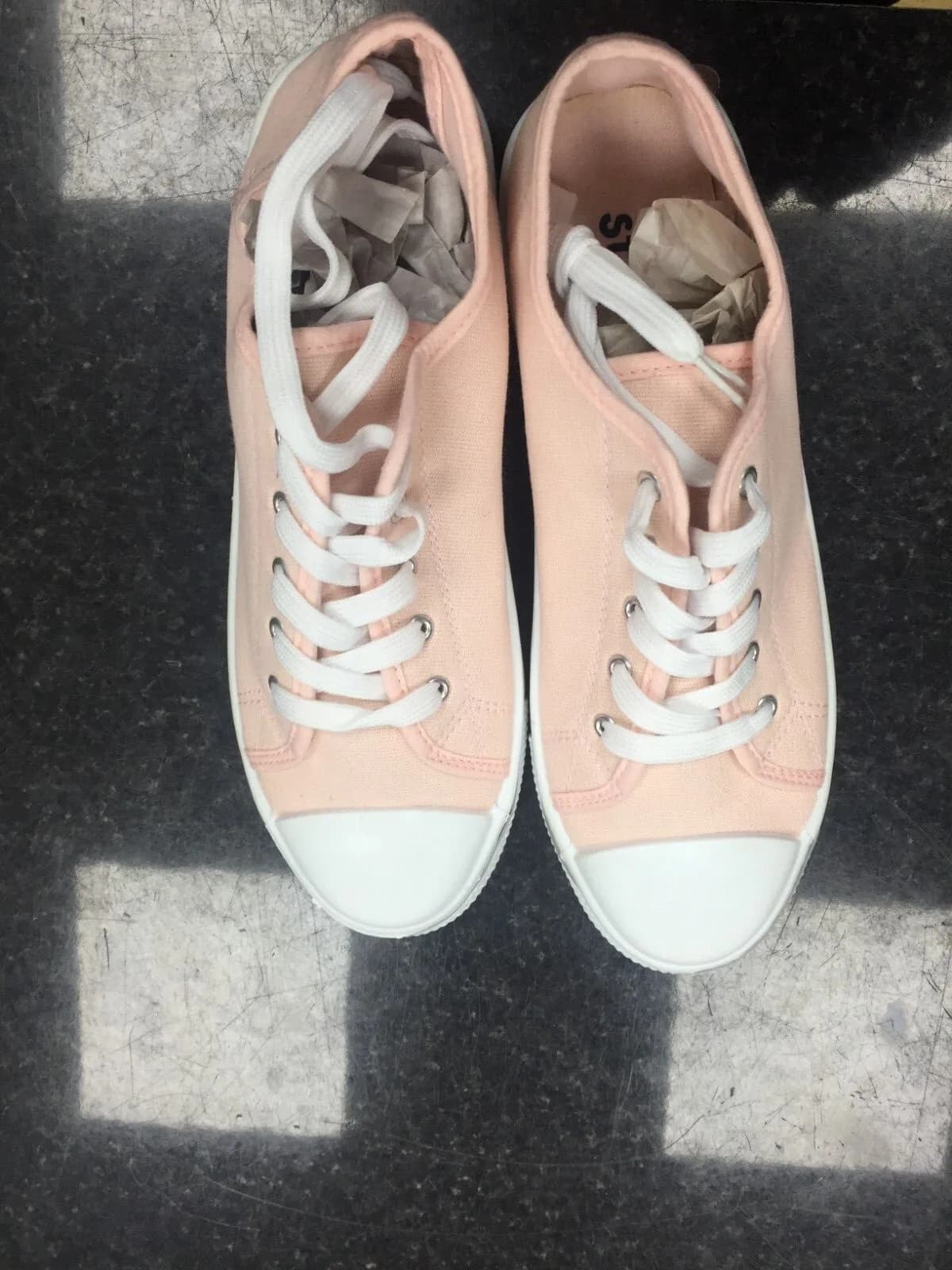STUDIO Toe Cap Canvas Pink Pumps WOMENS