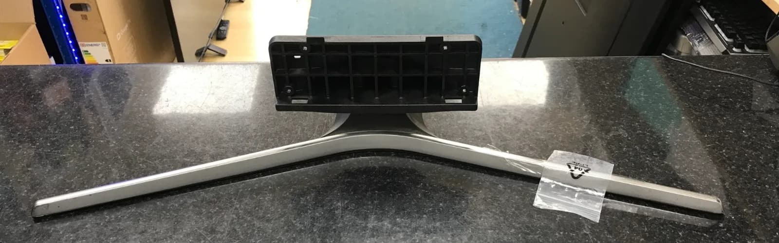 GENUINE ORIGINAL STAND FOR SAMSUNG TV WITH SCREWS UE43MU6100K