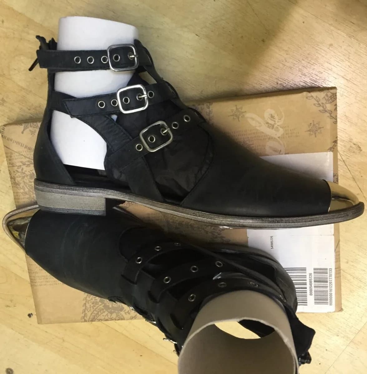 Free People Women's Sydney Ankle Boots Black rrp $198.00 Eur size 39