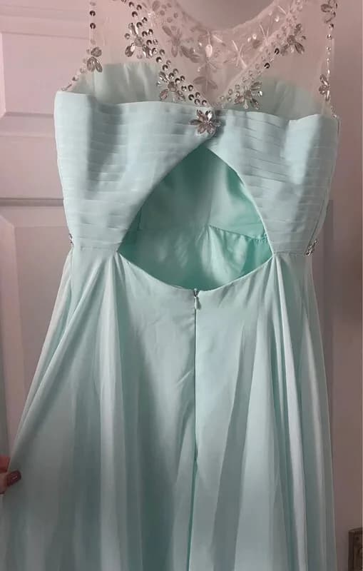 Green bridesmaid/formal dress size 8 uk