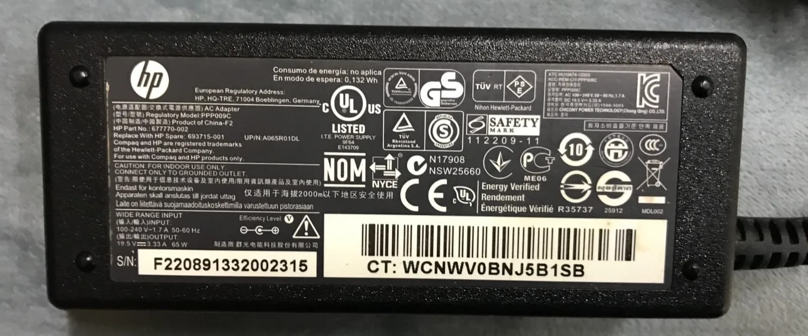 Genuine HP Charger. 677770-002 Thin Pin