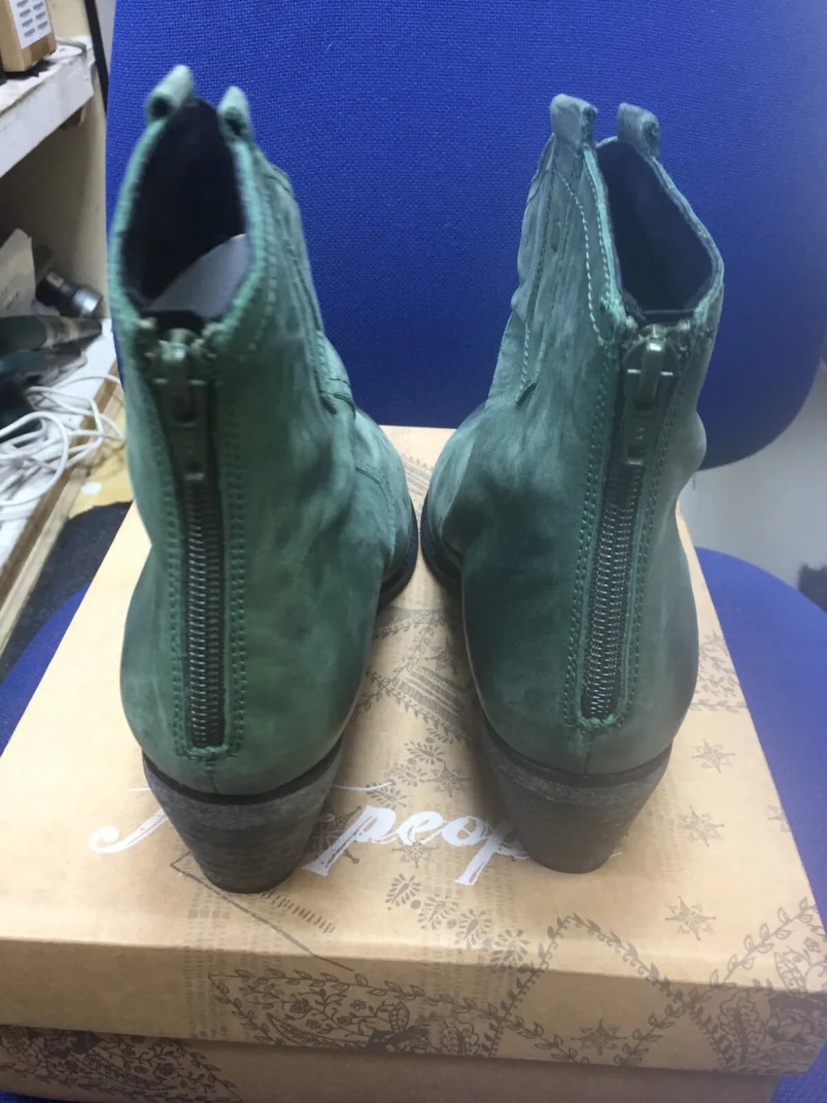 FREE PEOPLE WOMEN'S LEATHER DIXIE STYLE ANKLE BOOTS GREEN 41 RRP $158.00